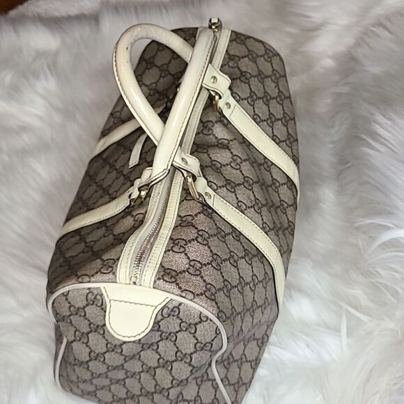 💯 Authentic Gucci Boston Handbag 🍀 - Picture 8 of 16